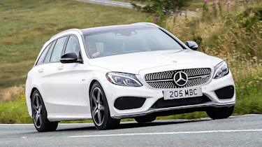 Mercedes-AMG C 43 Estate 2016 - front cornering