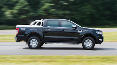 Ford Ranger 3.2 TDCi 2016 - side tracking