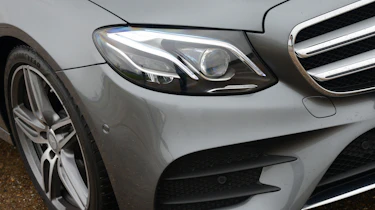 Mercedes E 350d 2016 - headlight