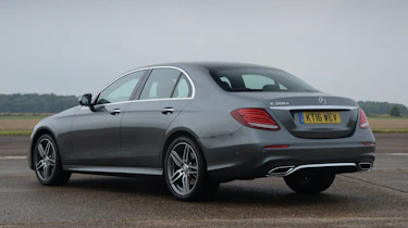 Mercedes E 350d 2016 - rear quarter