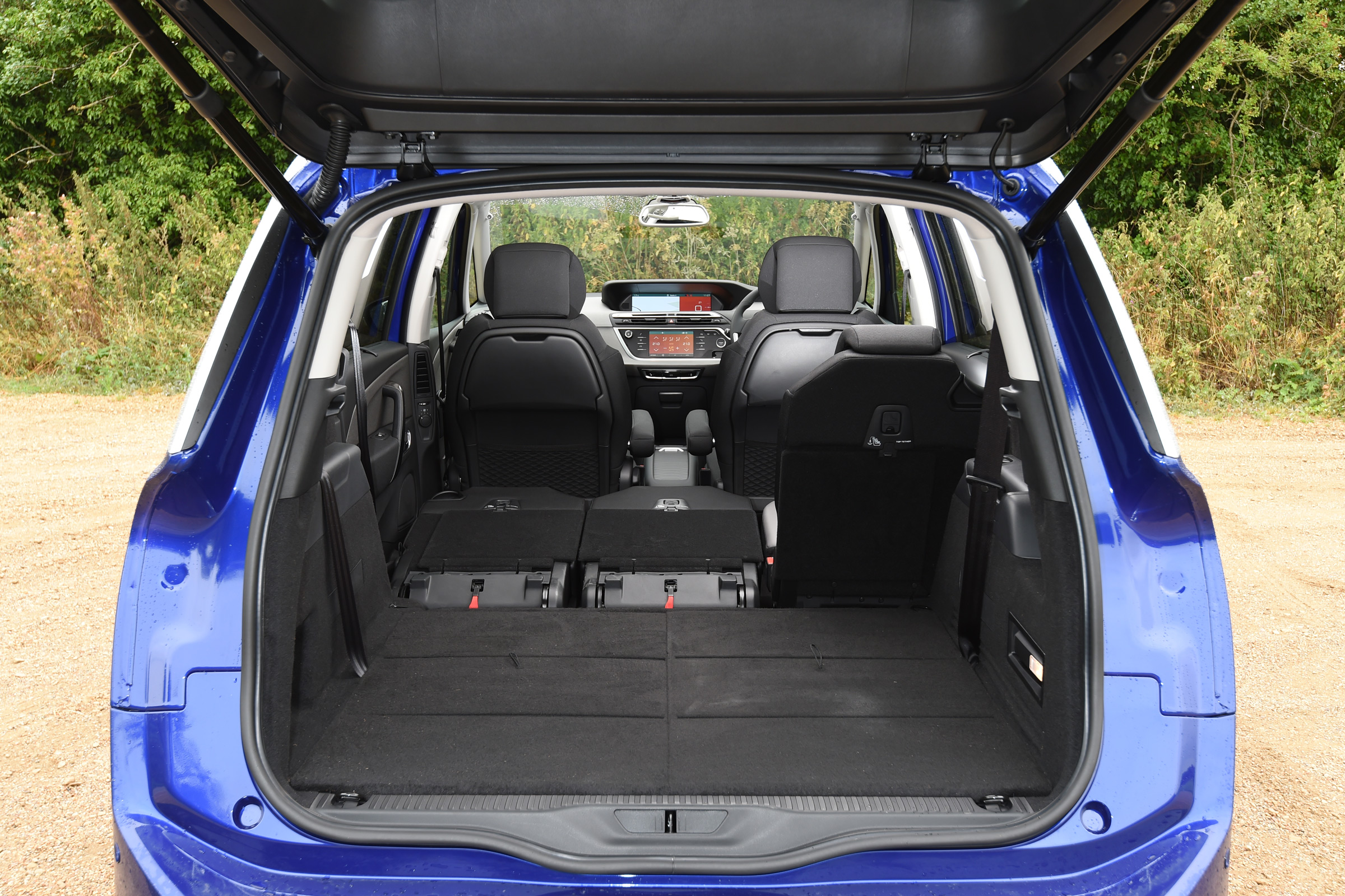 Citroen Grand C4 Picasso 2016 - boot