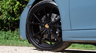 Porsche 718 Cayman - wheel