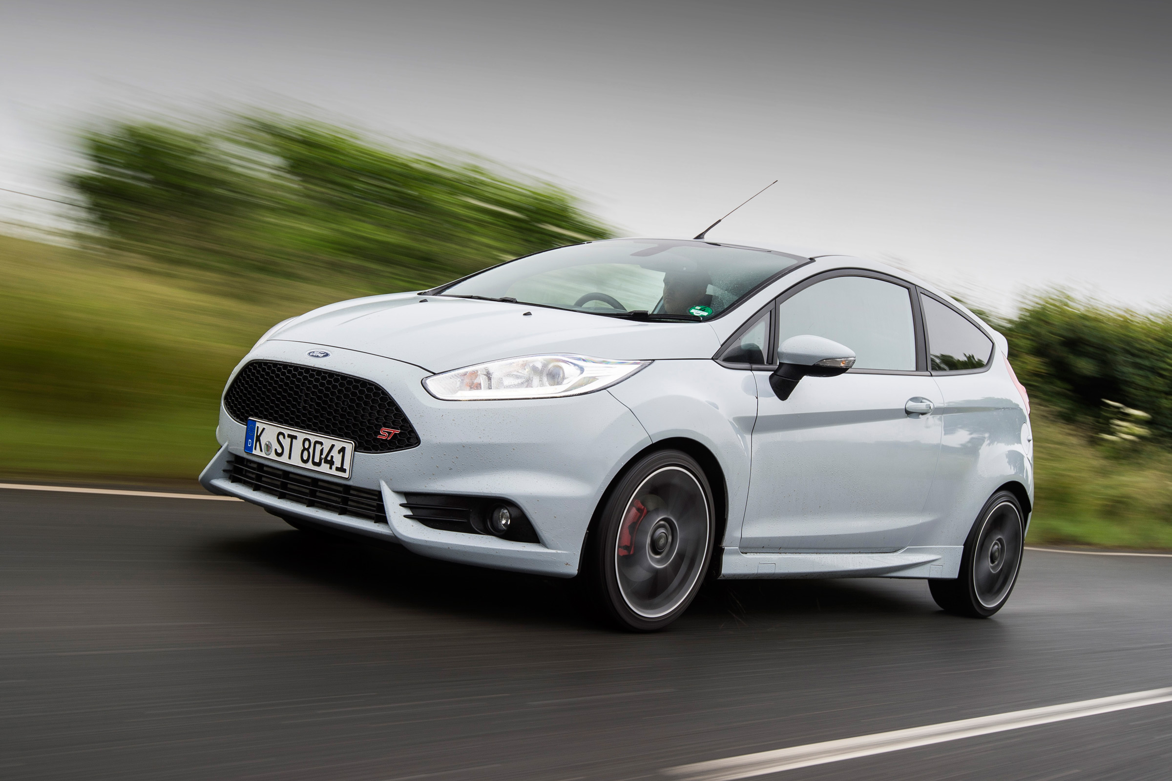 Ford Fiesta ST200 - front tracking