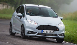 Ford Fiesta ST200 - front cornering