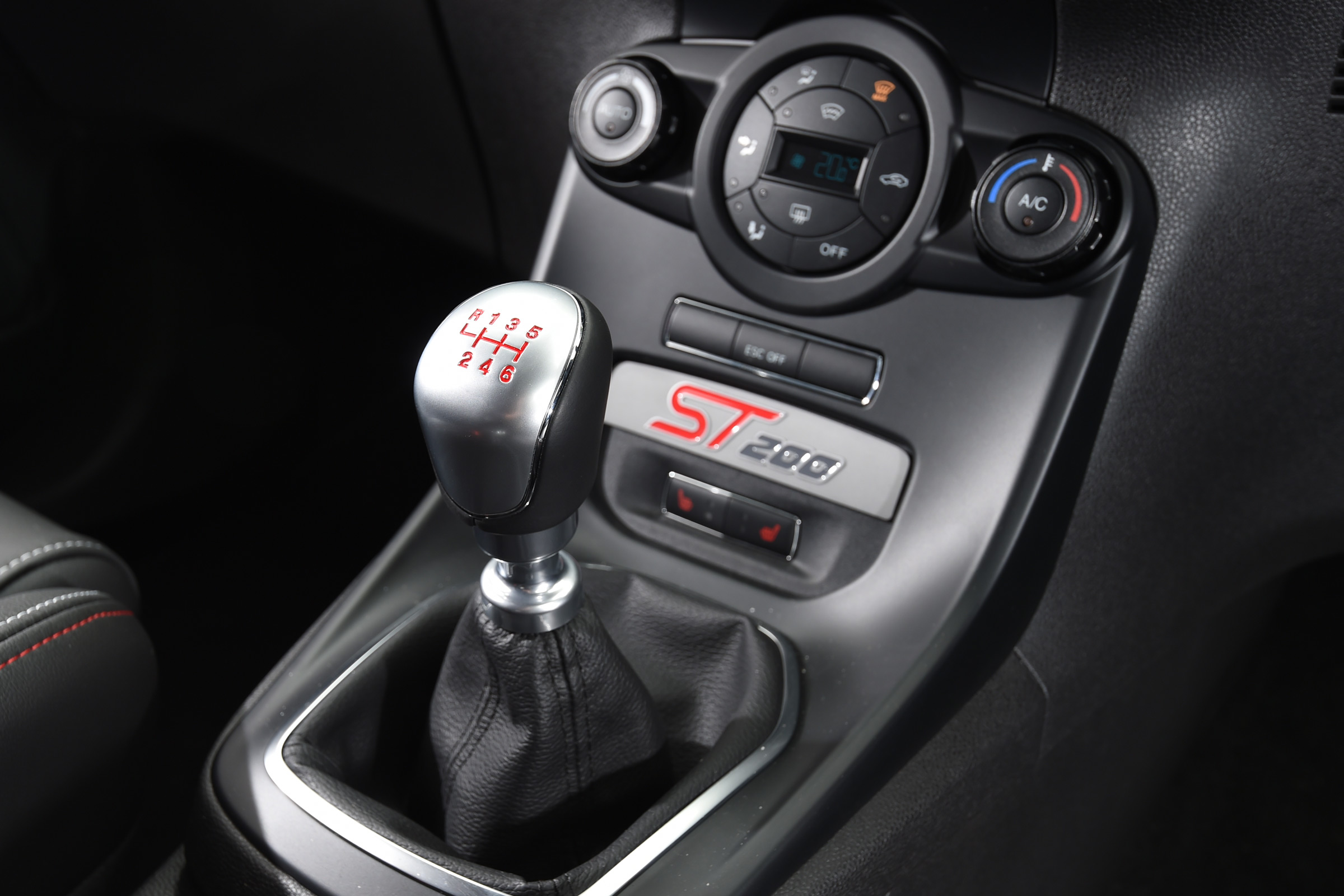 Ford Fiesta ST200 - gearlever
