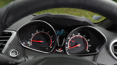 Ford Fiesta ST200 - instruments