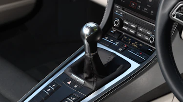 Porsche 718 Cayman - gearlever