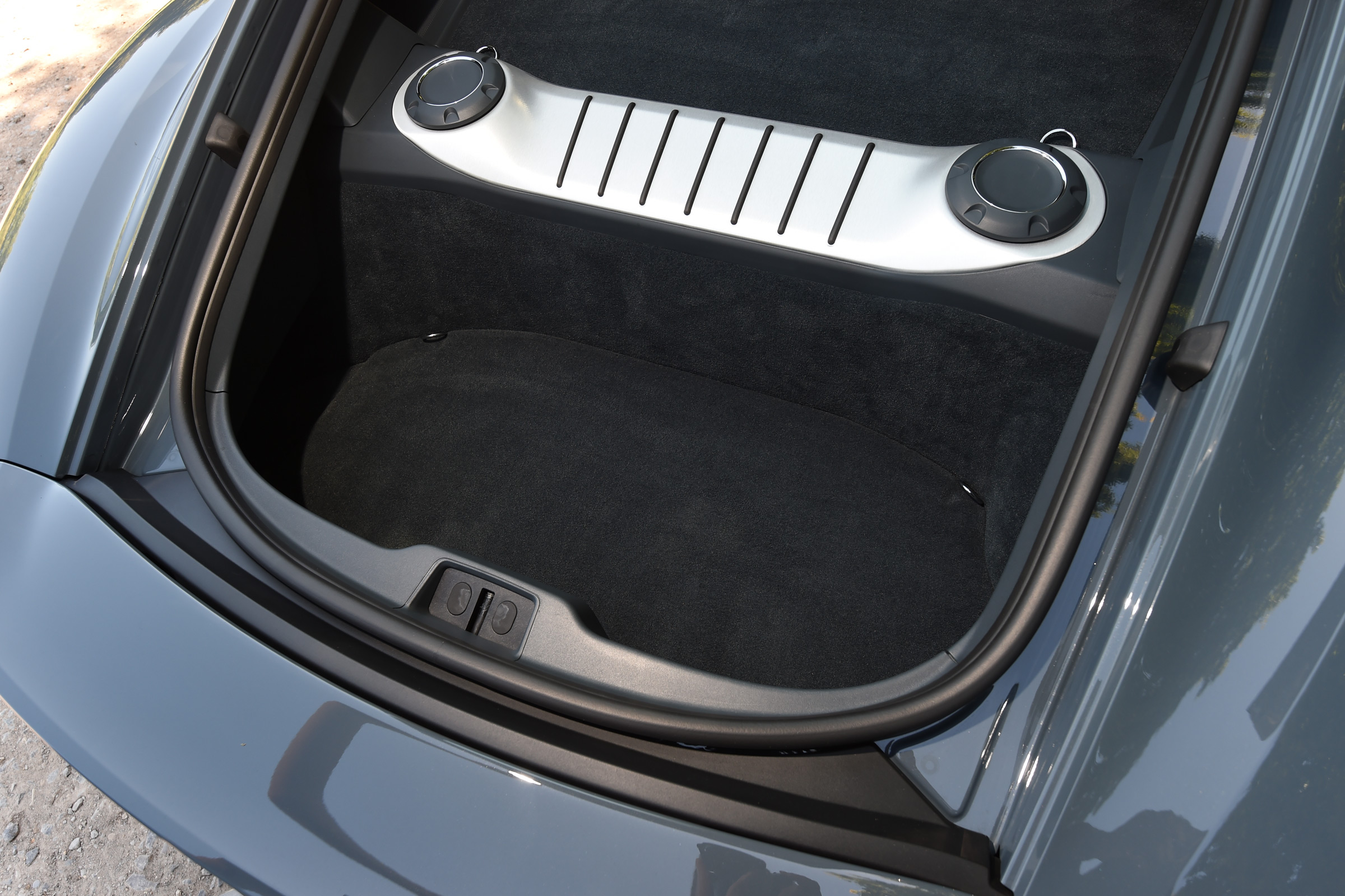 Porsche 718 Cayman - boot