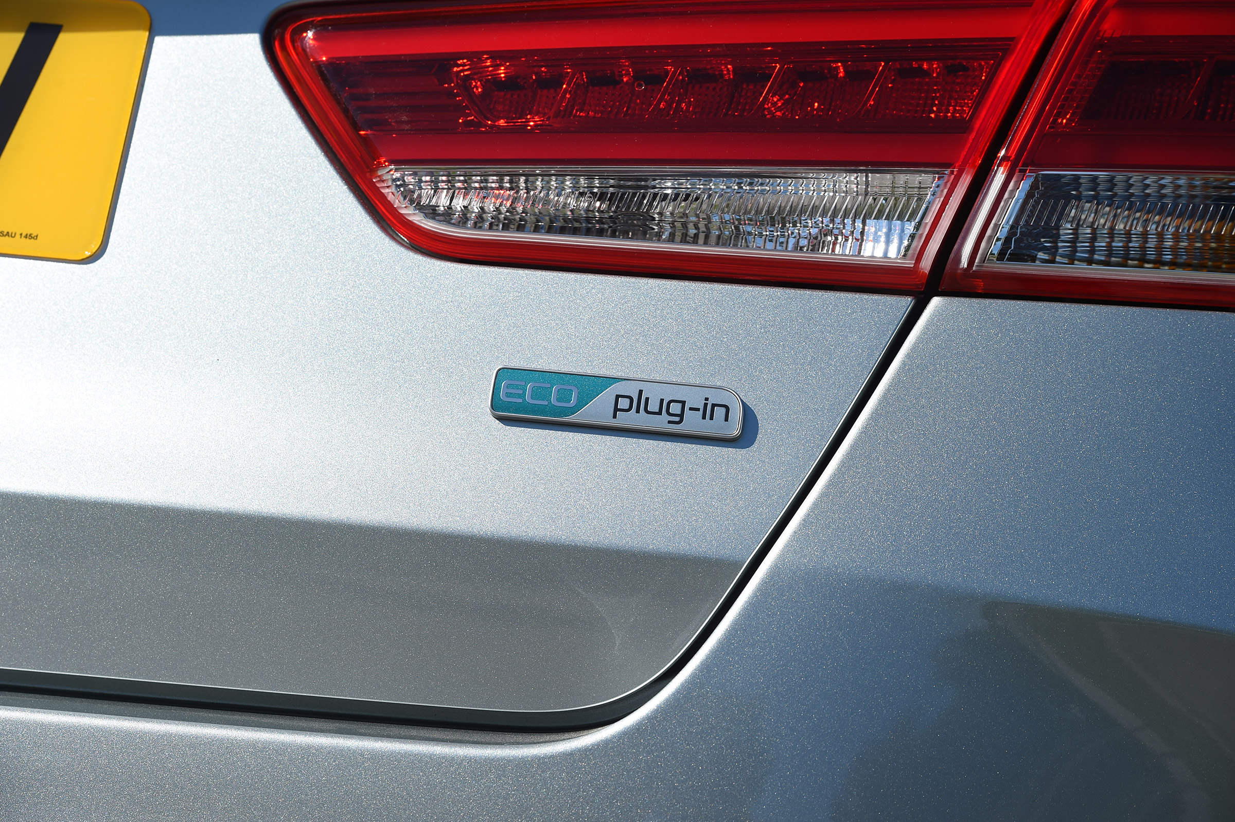 Kia Optima PHEV - hybrid