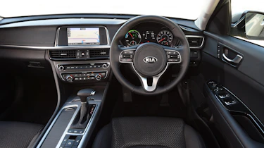 Kia Optima PHEV - dash