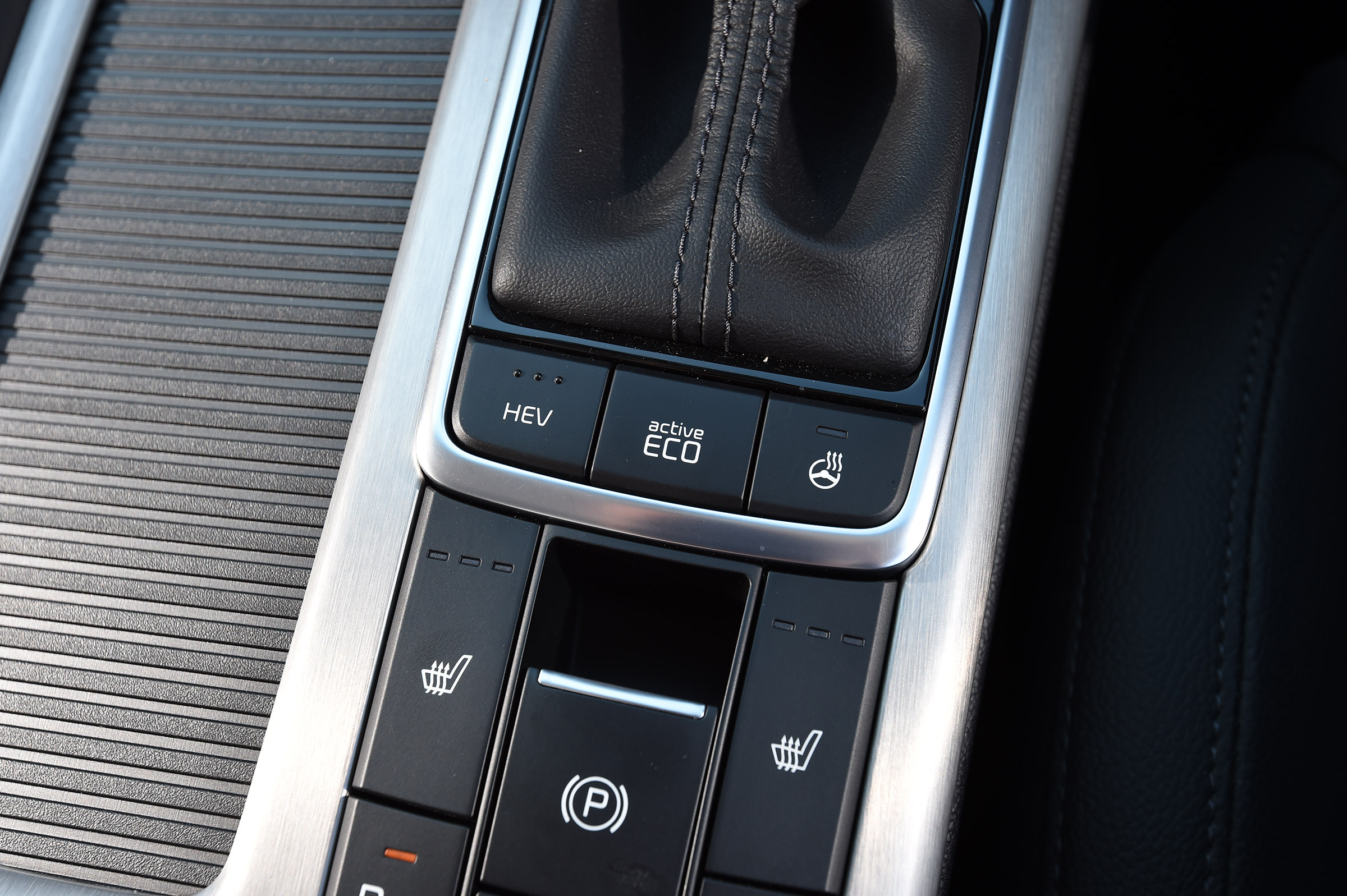 Kia Optima PHEV - interior detail