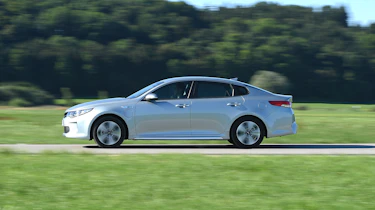 Kia Optima PHEV - side
