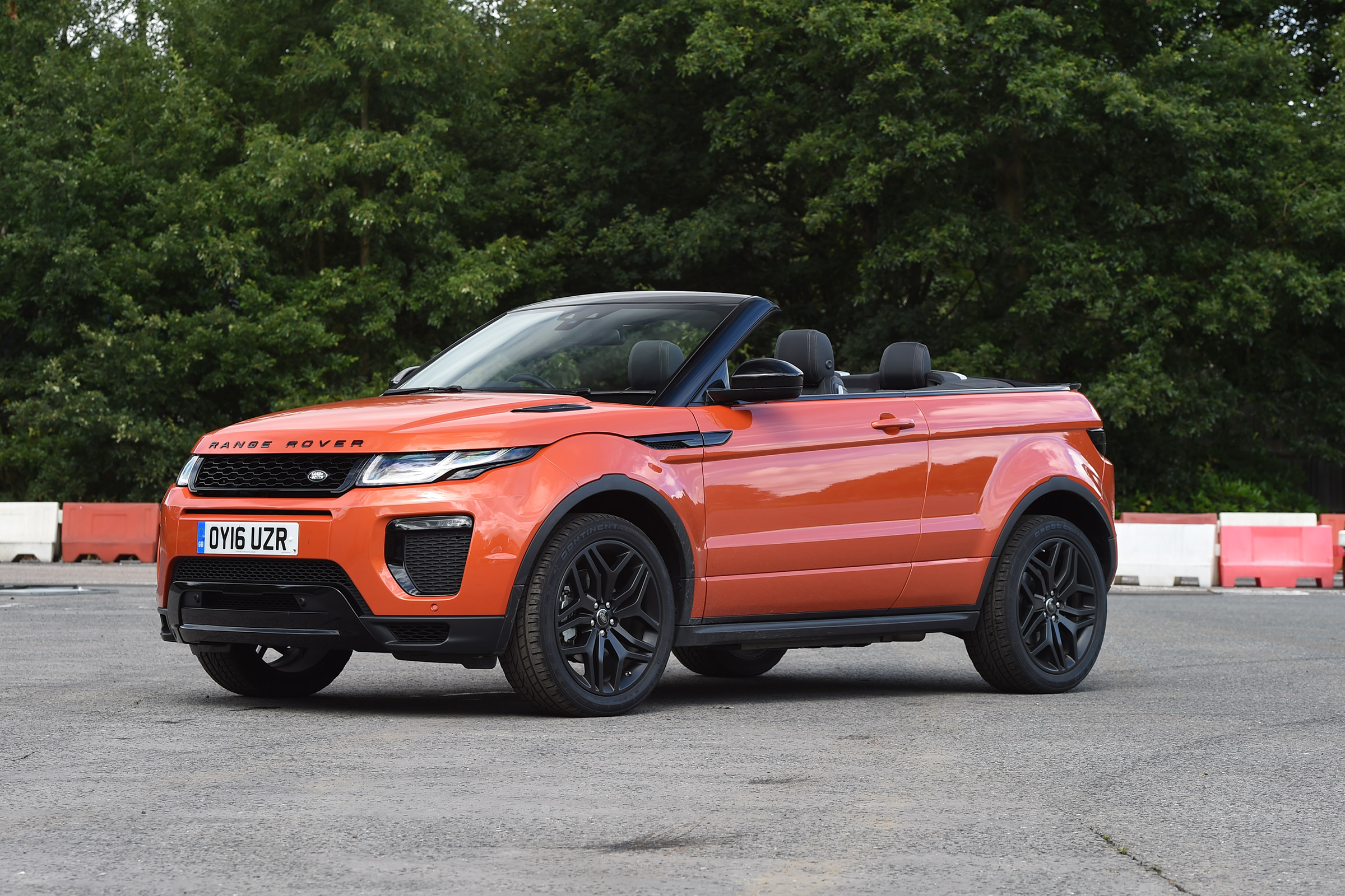 Range Rover Evoque Convertible - front static