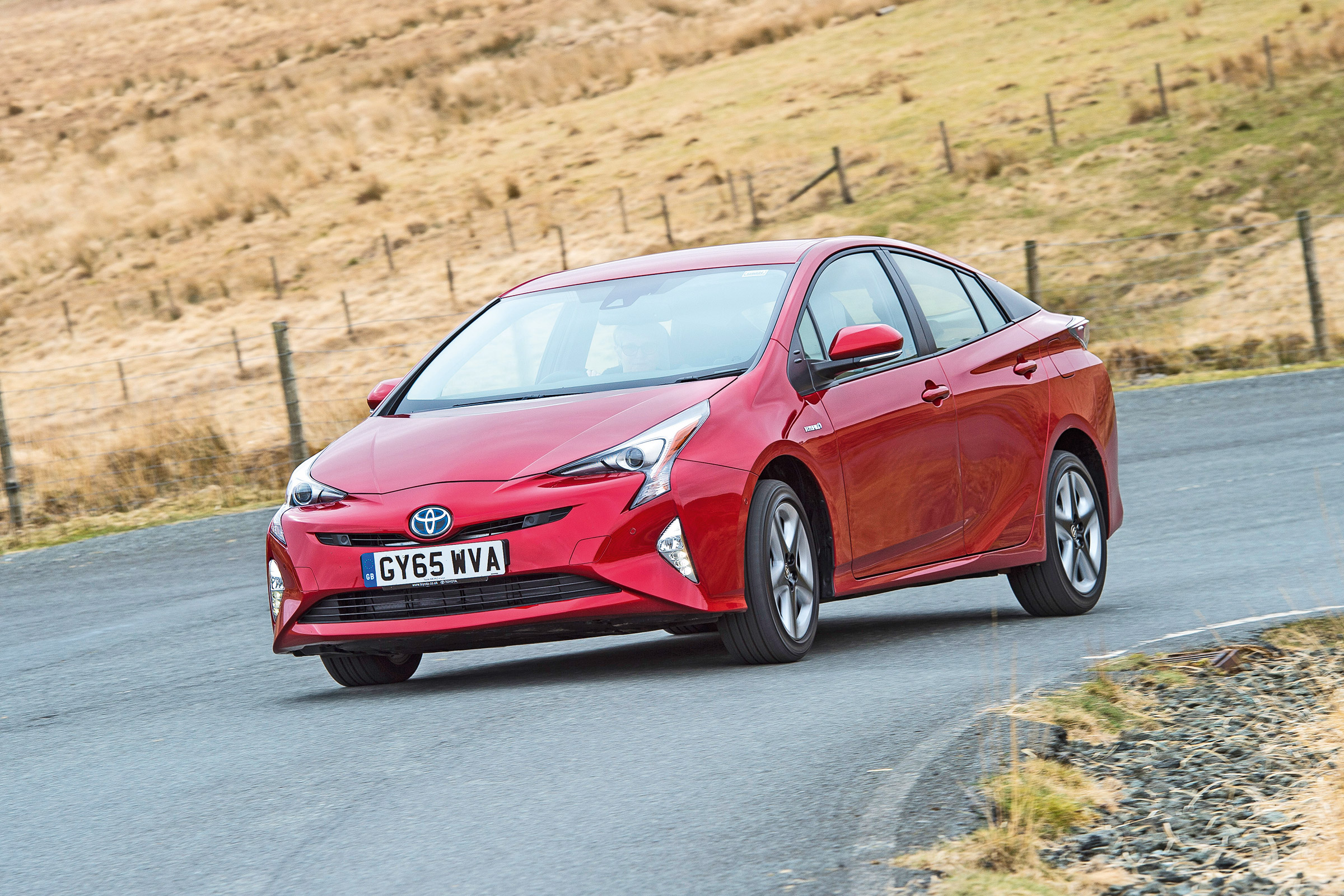 Toyota Prius - front