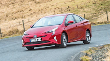 Toyota Prius - front