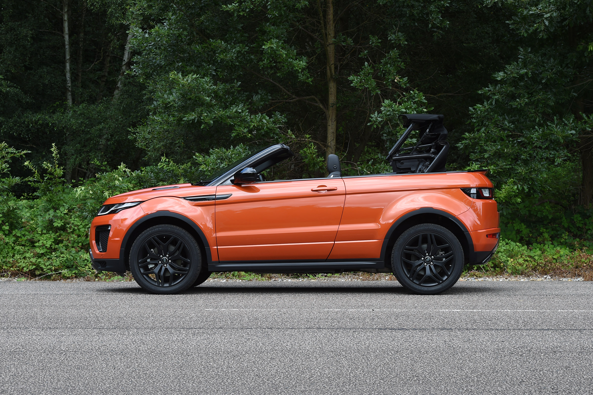 Range Rover Evoque Convertible - roof opening