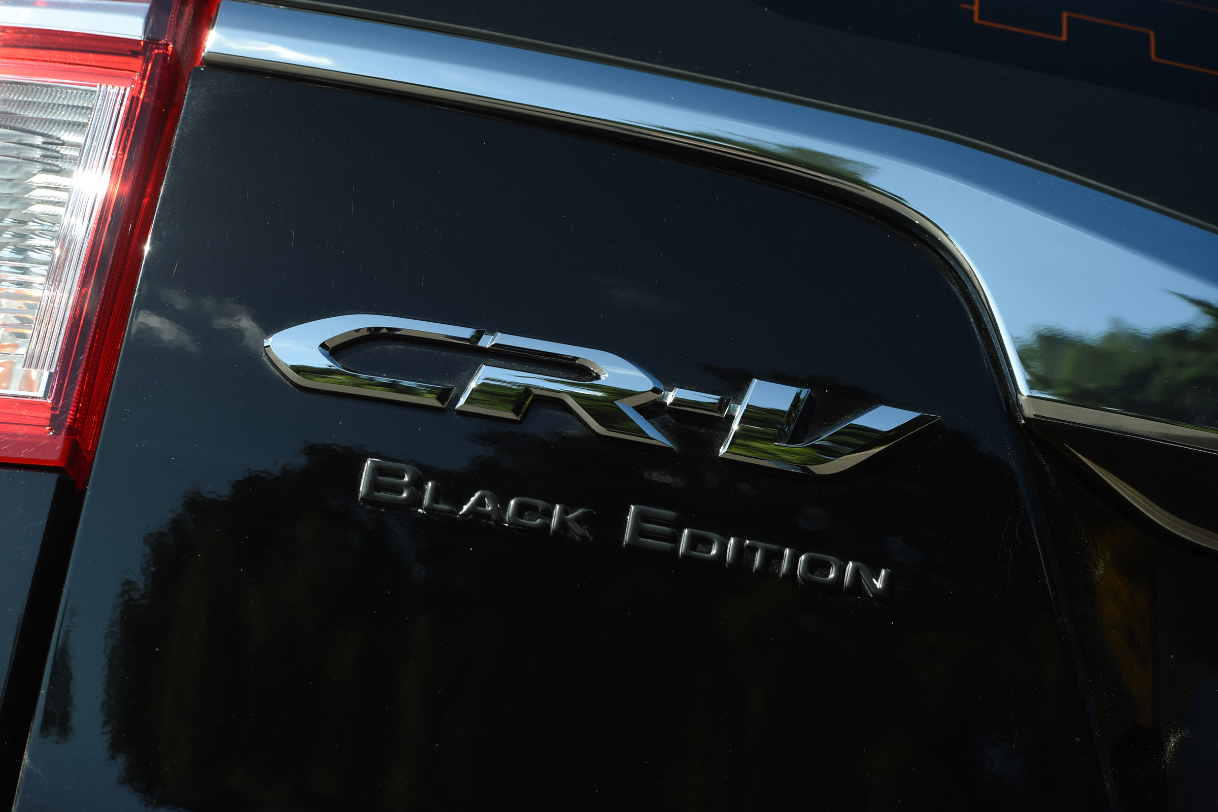 Honda CR-V Black Edition 2016 - badge