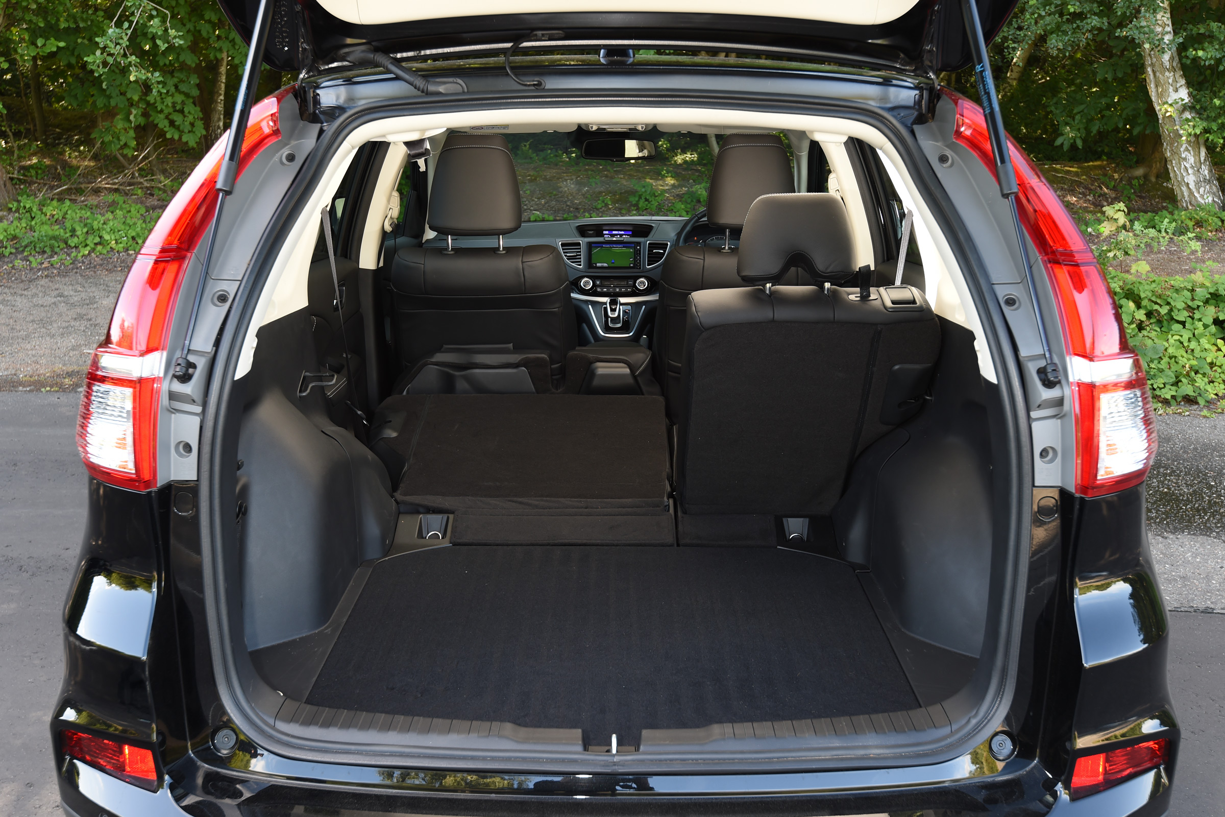 Honda CR-V Black Edition 2016 - boot space