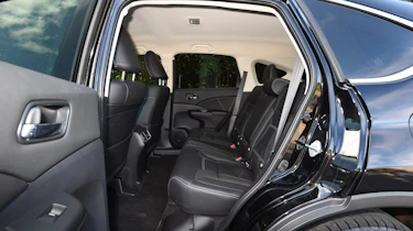 Honda CR-V Black Edition 2016 - rear seats