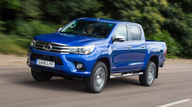 Toyota Hilux - front