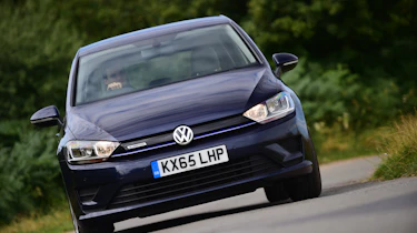 Volkswagen Golf SV BlueMotion TSI 2016 - front cornering