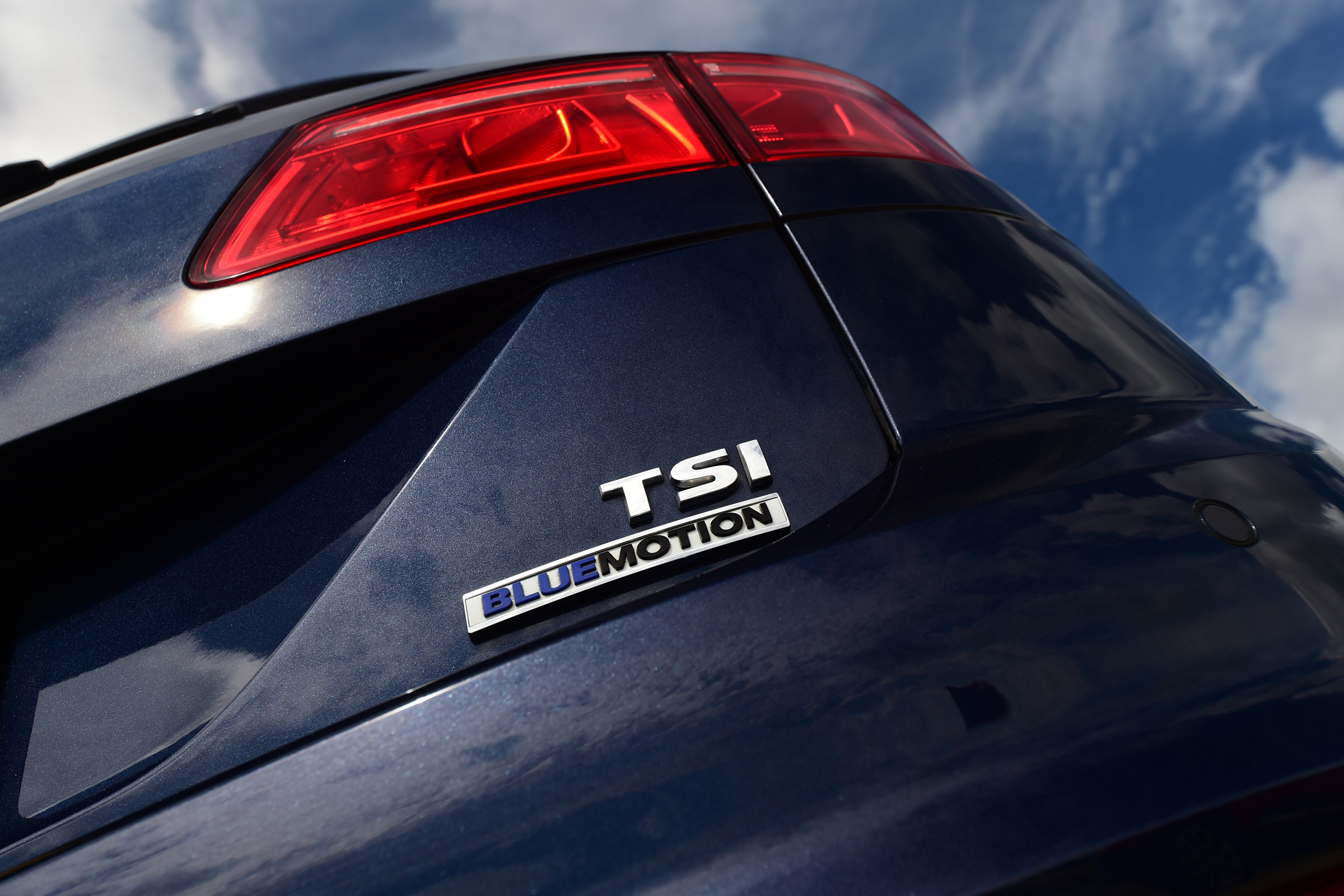 Volkswagen Golf SV BlueMotion TSI 2016 - badge 2