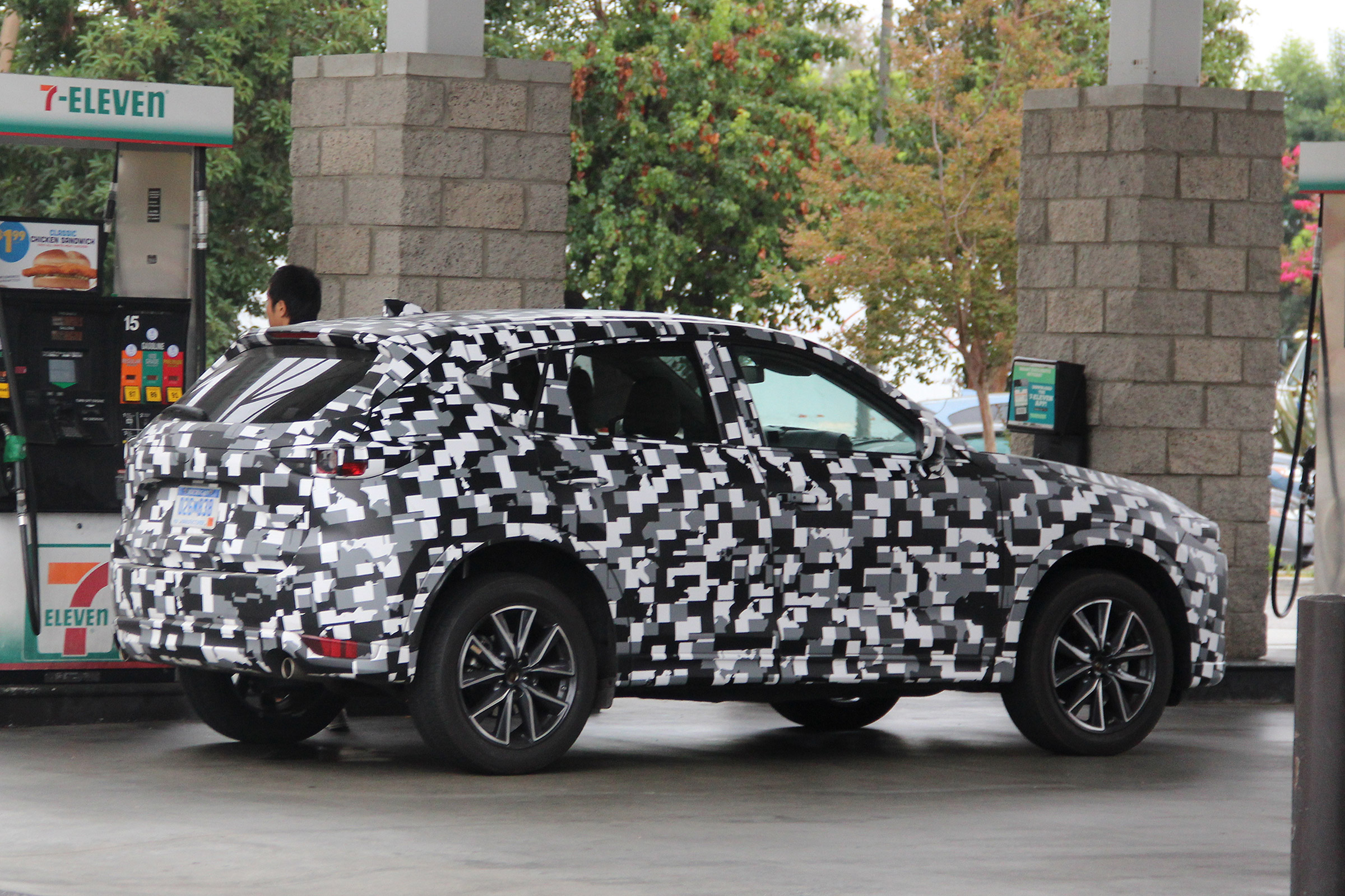Mazda CX-5 2017 side rear