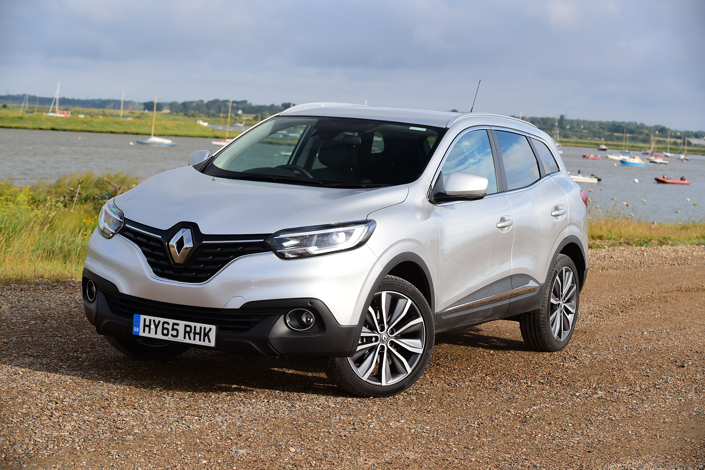 MG GS vs rivals - 