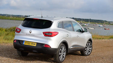 MG GS vs rivals - Renault Kadjar rear three quarter