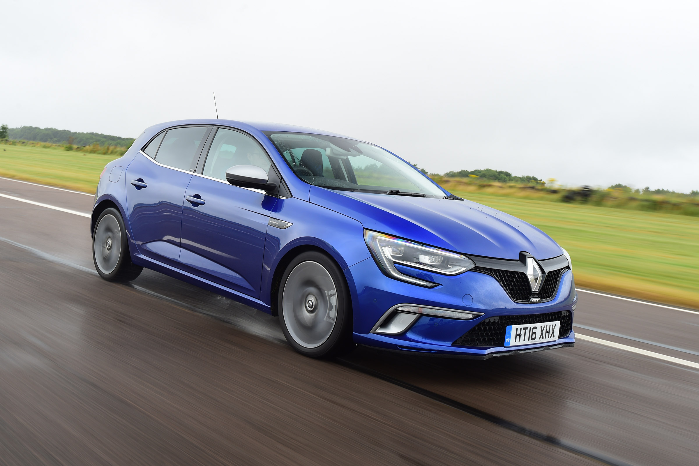 Renault Megane GT - front
