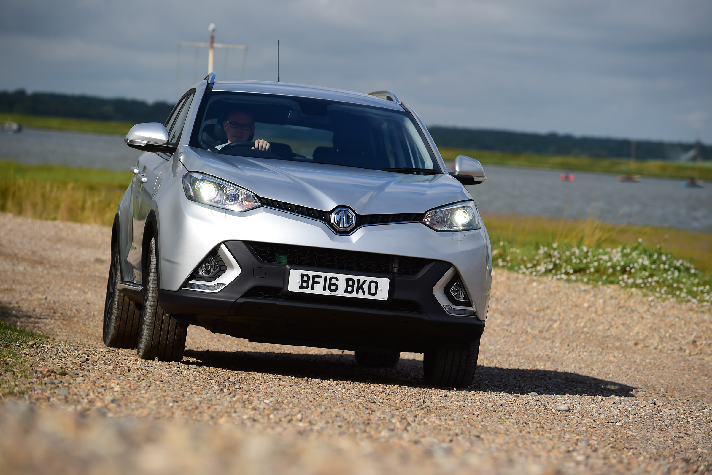 MG GS vs rivals - MG GS front