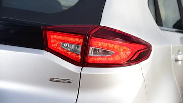 MG GS vs rivals - MG GS tail light