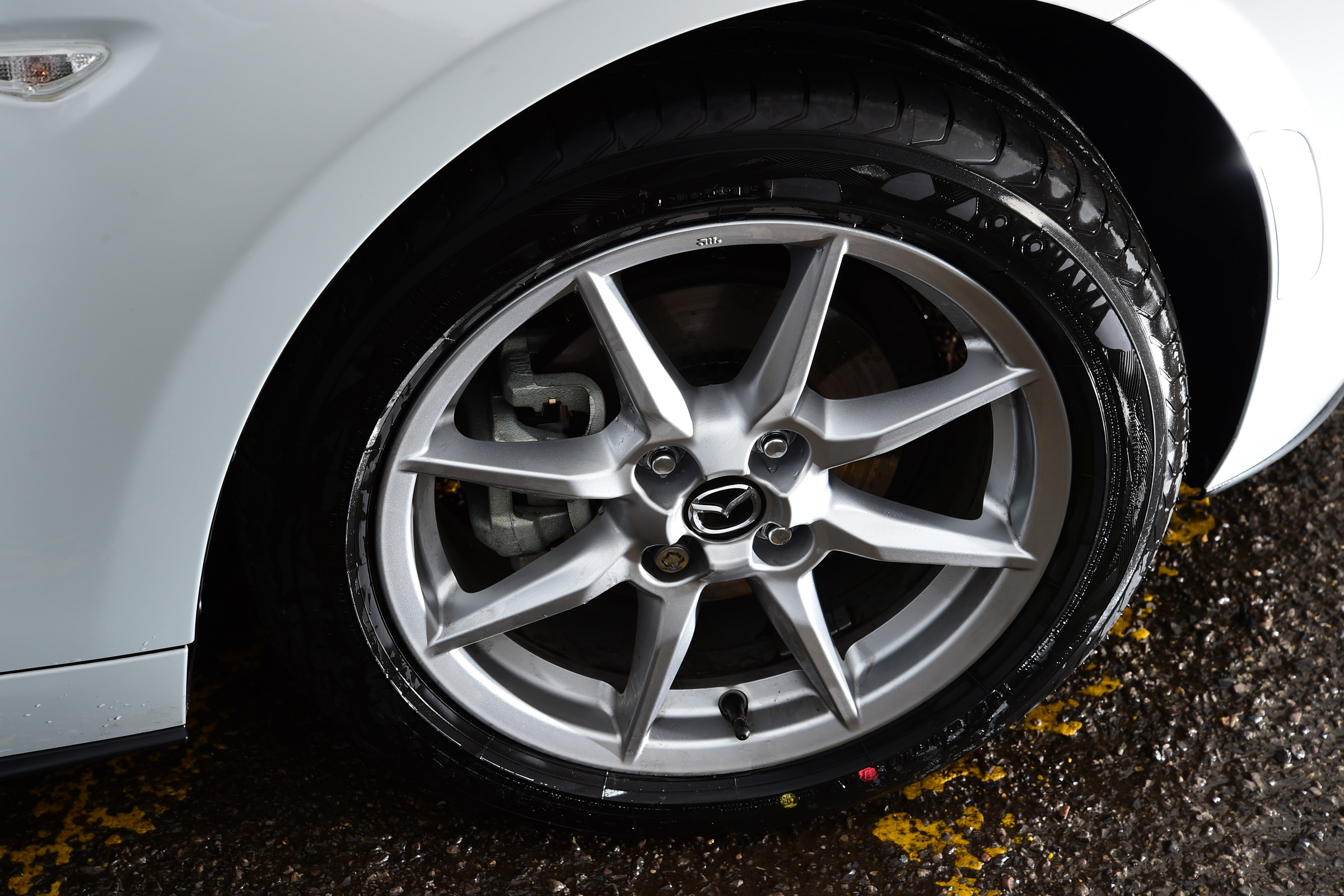 Long-term test review Mazda MX-5 - wheel