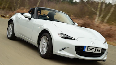 Long-term test review Mazda MX-5 - front cornering