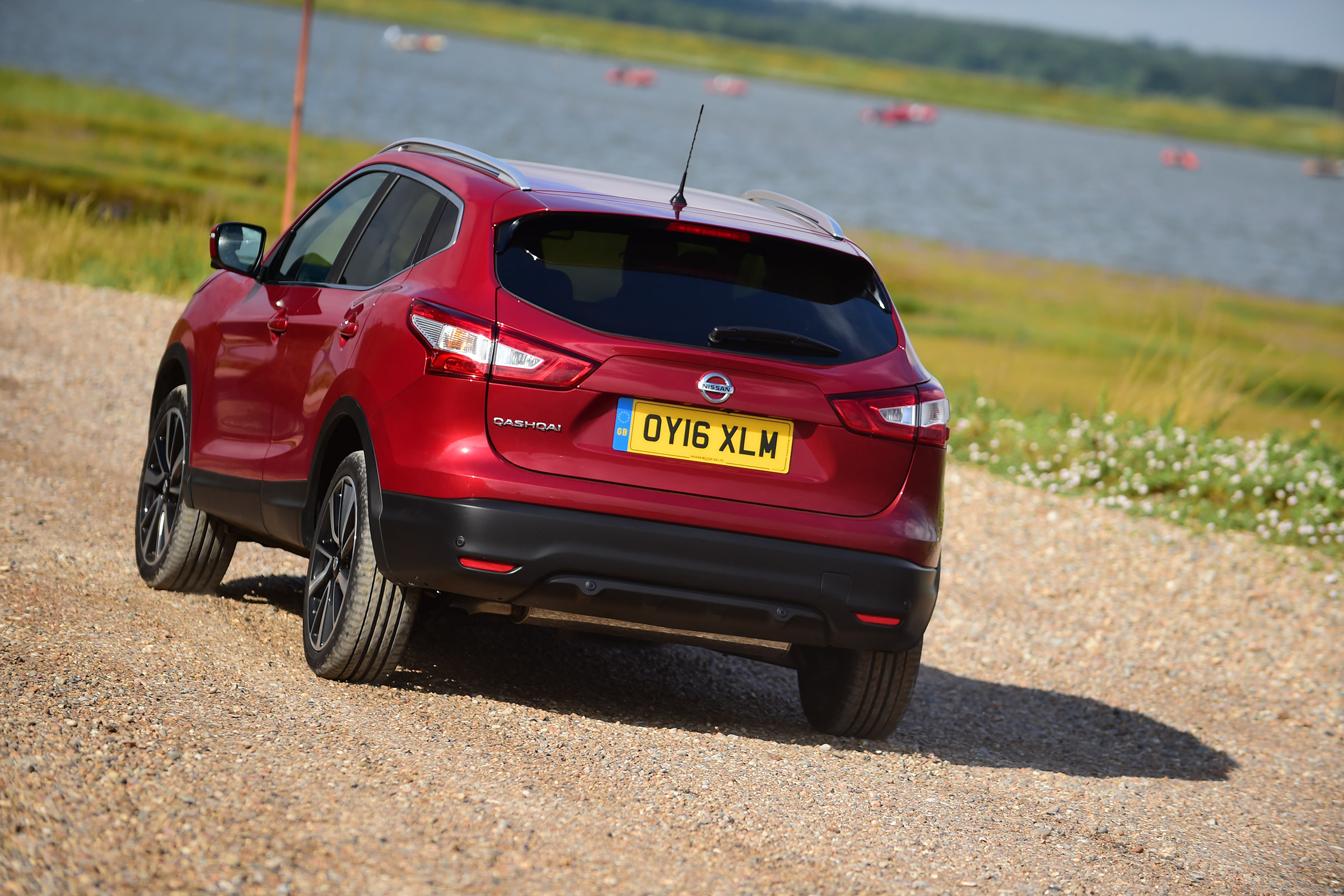 MG GS vs rivals - Nissan Qashqai rear three quarter