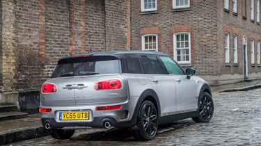 MINI Clubman ALL4 - rear quarter