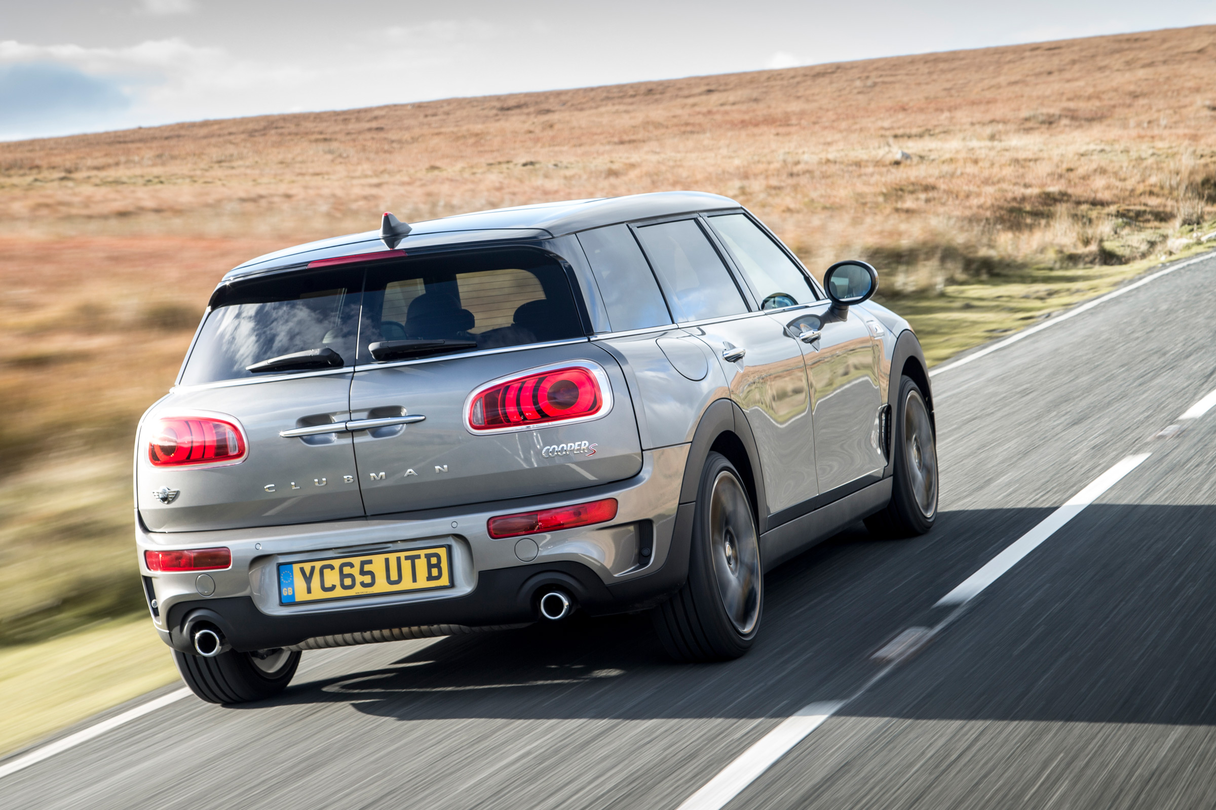 MINI Clubman ALL4 - rear tracking