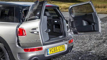 MINI Clubman ALL4 - rear doors