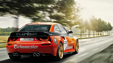 BMW 2002 Hommage Turbomeister - rear tracking