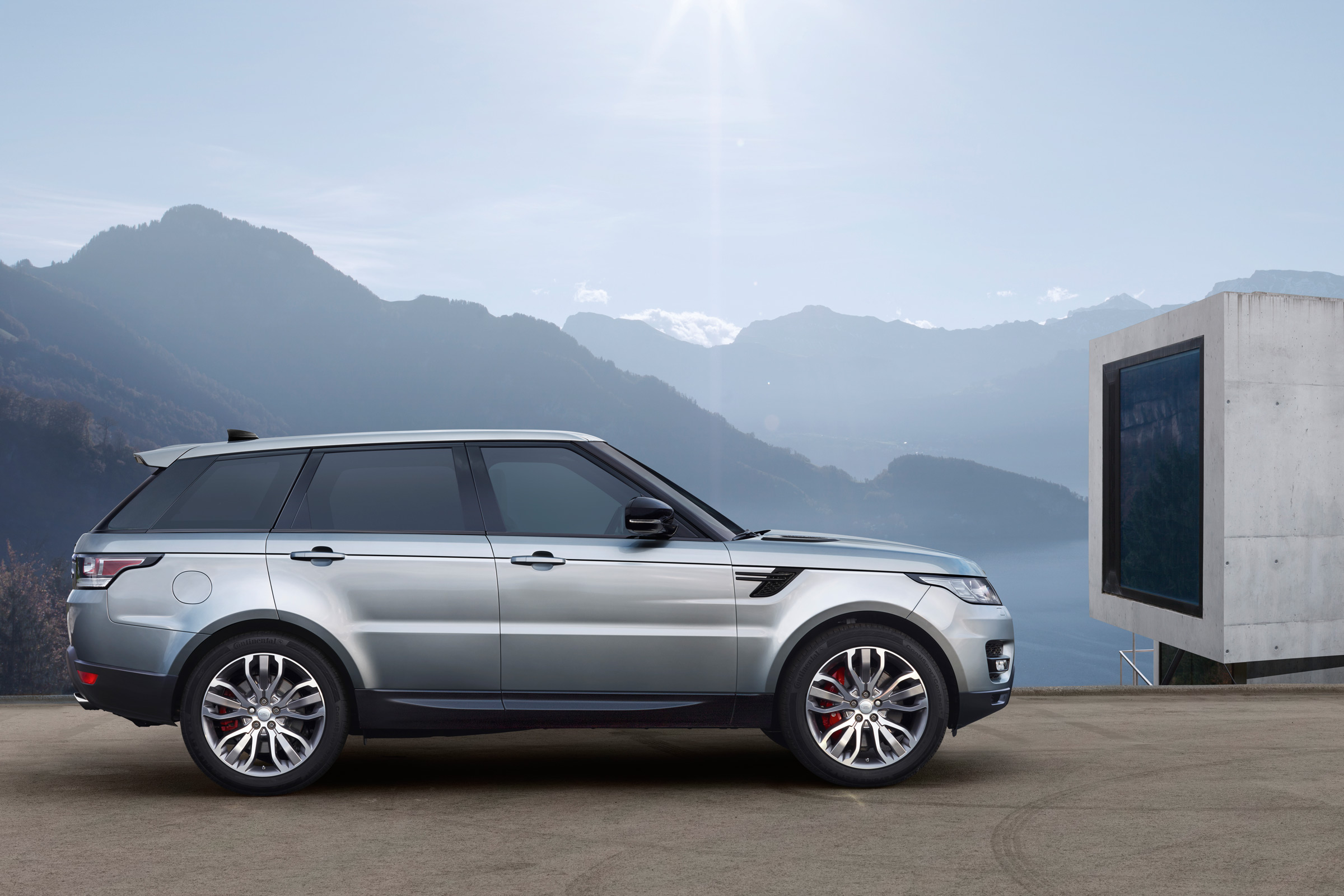 Range Rover Sport MY2017 - side