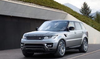 Range Rover Sport MY2017 - front quarter