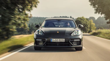 Porsche Panamera Turbo - full front