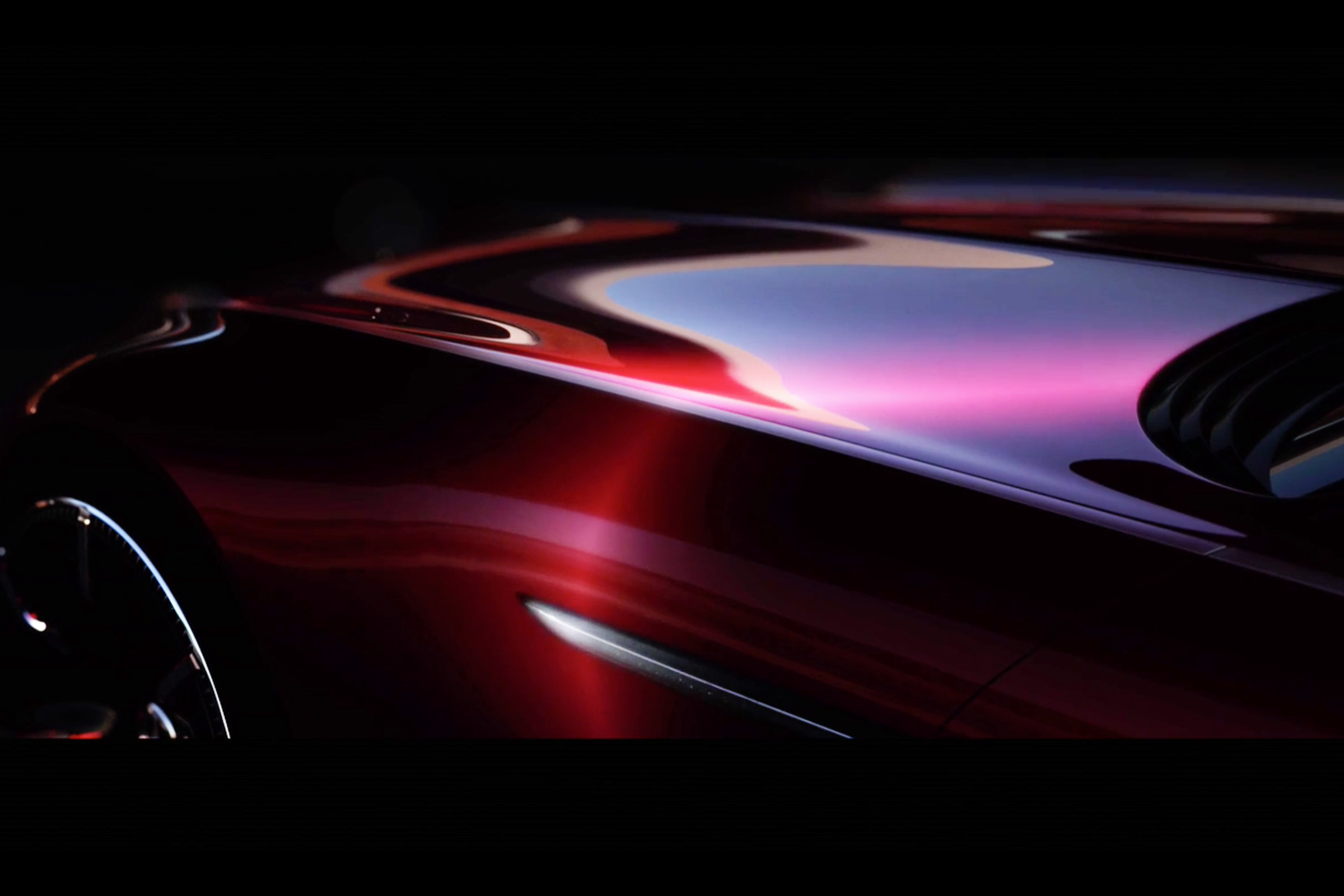 Maybach teaser 2016 - front quarter