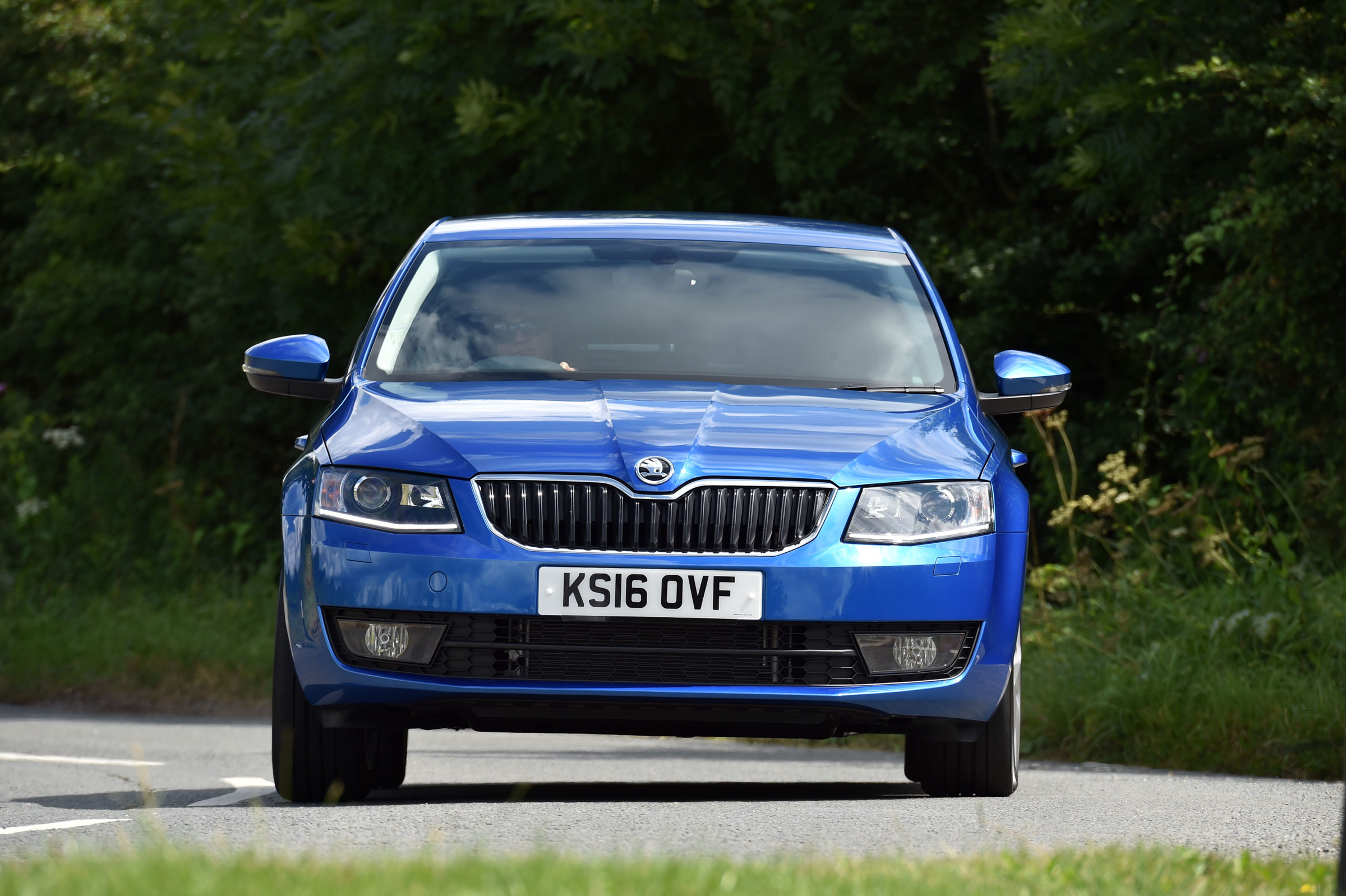 Skoda Octavia SE Sport and SE Technology head on