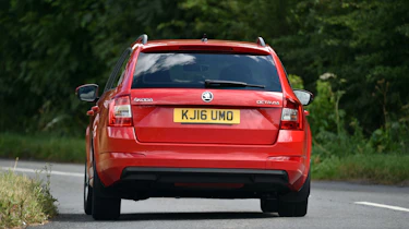 Skoda Octavia SE Sport and SE Technology rear