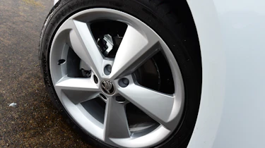 Skoda Octavia 1.0 TSI 2016 - wheel