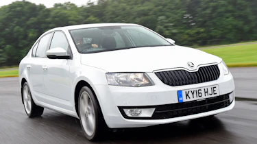 Skoda Octavia 1.0 TSI 2016 - front tracking