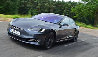 Tesla Model S 2016 facelift front tracking