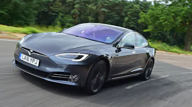 Tesla Model S 2016 facelift front tracking