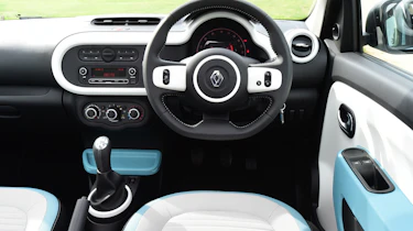 Renault Twingo The Colour Run - interior